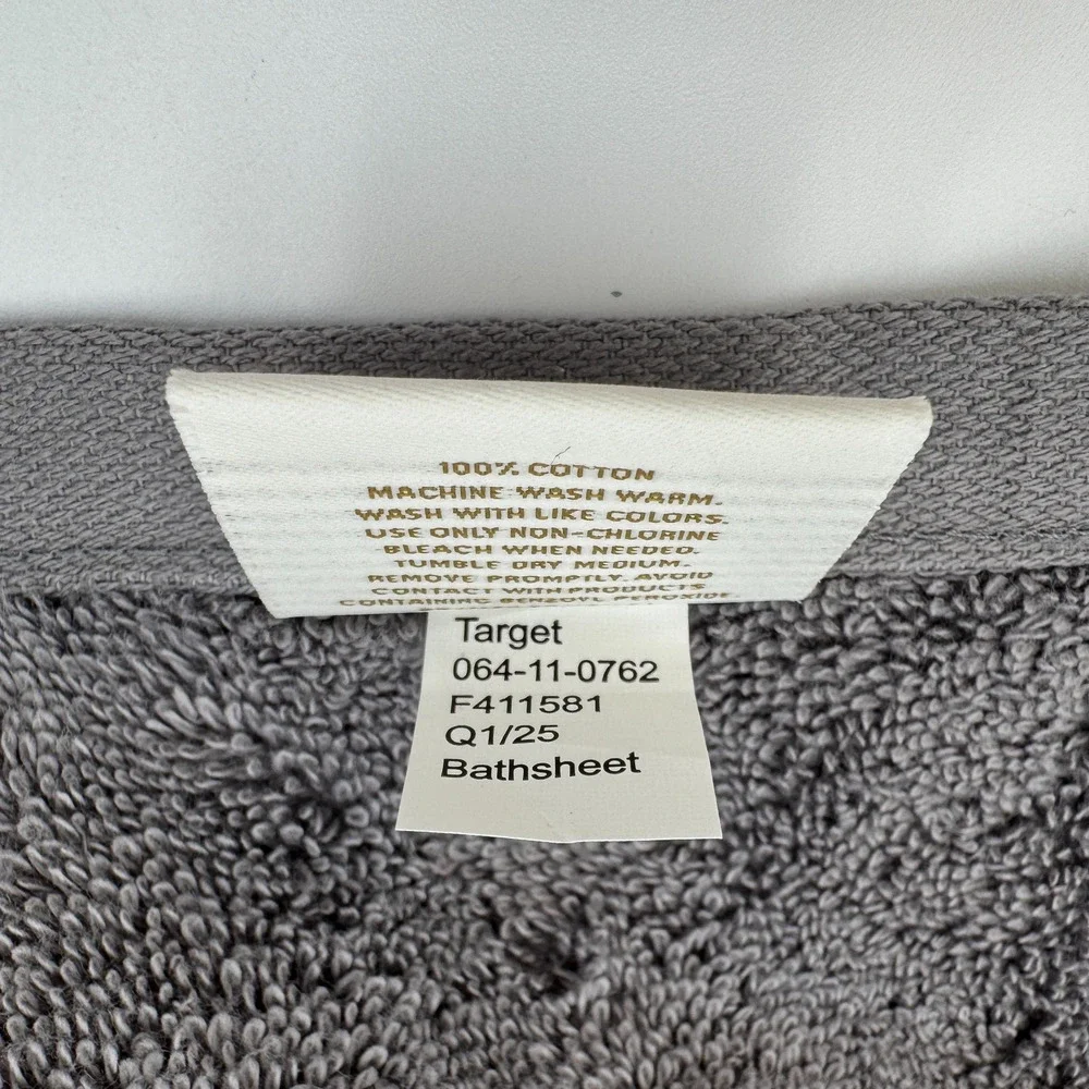 Threshold Total Fresh‎ Oversized Bath Towel 33x63 Dark Gray 100% Cotton NEW